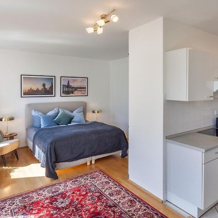 Schoenes Studio In Downtown Mitte Mit Balkon Берлин Екстериор снимка