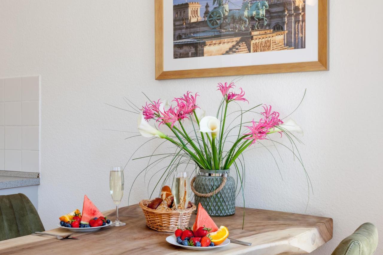 Schoenes Studio In Downtown Mitte Mit Balkon Берлин Екстериор снимка
